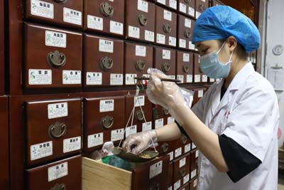 重庆市渝北中医院治疗鼻咽癌靠谱的老中医